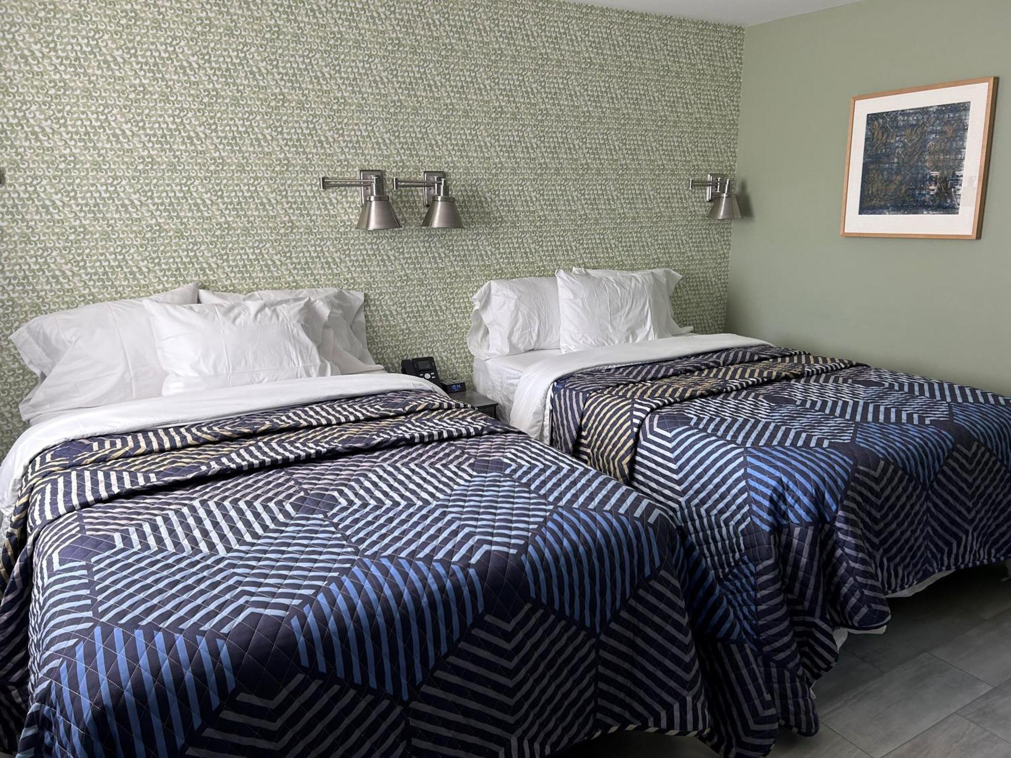 Wolastoq Inn And Suites Houlton Kültér fotó