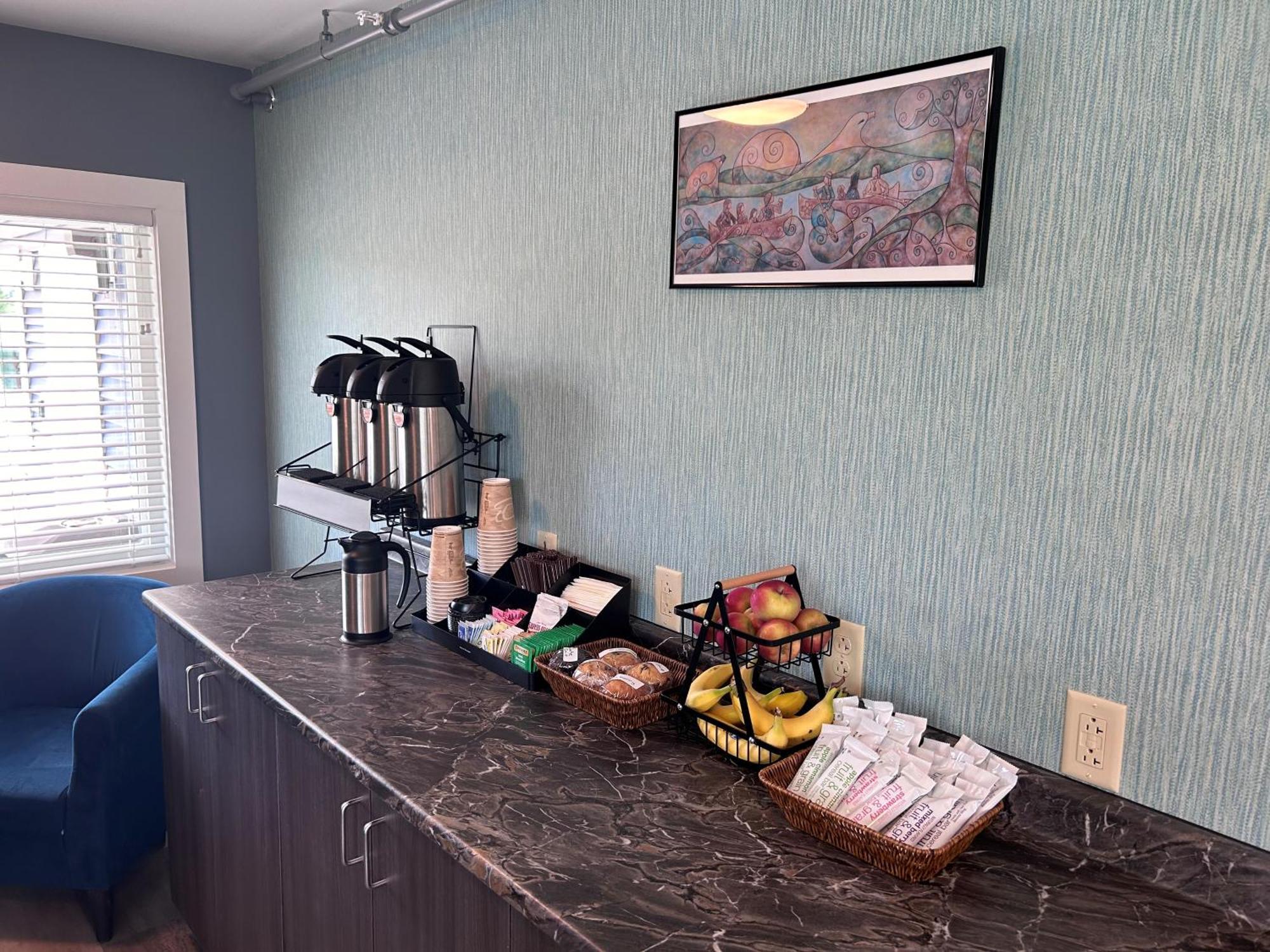 Wolastoq Inn And Suites Houlton Kültér fotó